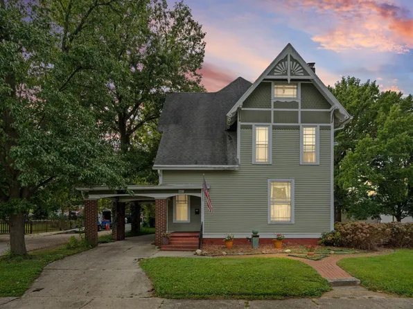 857 E Clinton St, Frankfort, IN 46041