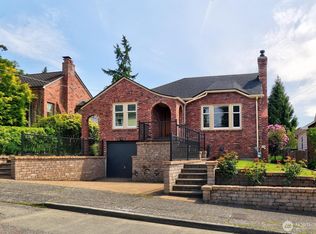 511 NE 91st St, Seattle, WA 98115