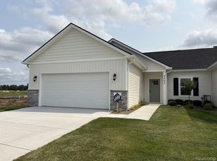 2307 Gilder Dr, Howell, MI 48843