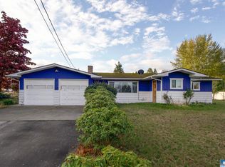 190 Roupe Rd, Sequim, WA 98382