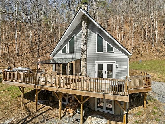 2nd image of 6228 Norris Run Rd