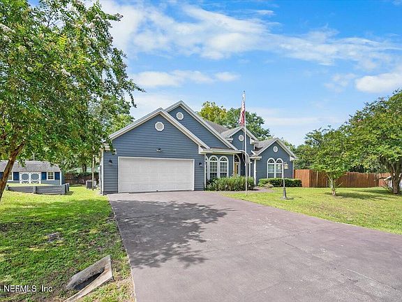 3rd image of 13660 FOXWOOD HEIGHTS Circle N
