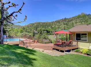 4131 W Griffin Creek Rd, Medford, OR 97501