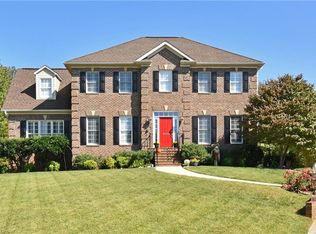 3649 Pebble Lake Ct, Pfafftown, NC 27040