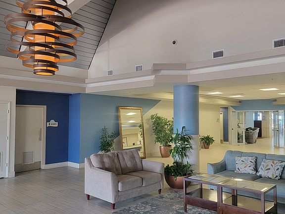 5th image of 2700 N Atlantic Ave #431
