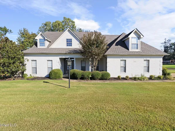 732 Shadow View Dr, Hernando, MS 38632