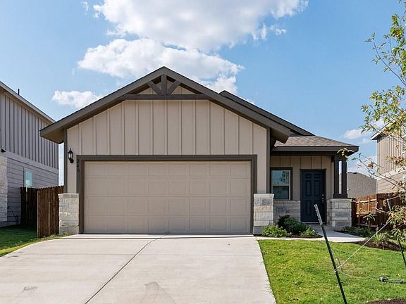 2nd image of 240 La Dera Dr