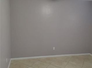 636 108th Ave N, Naples, FL 34108