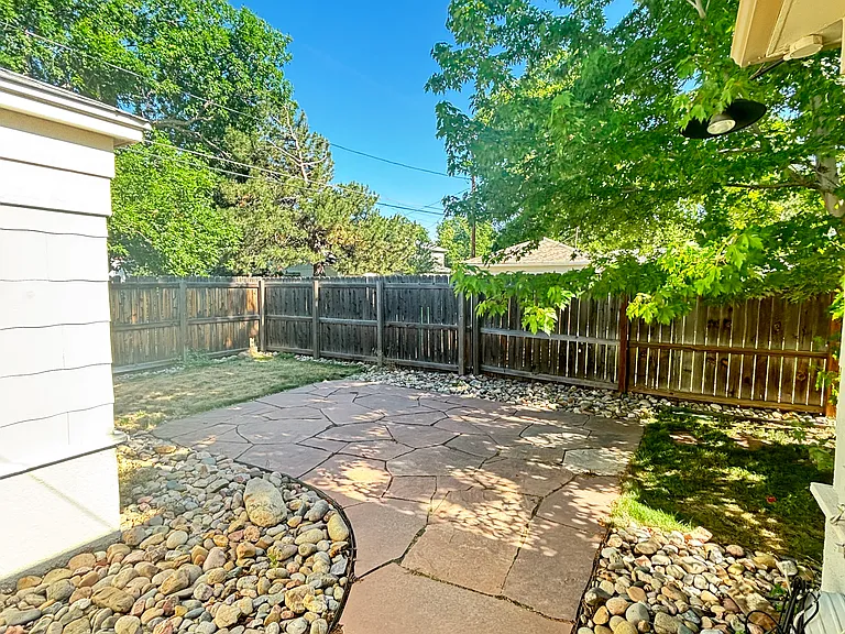 2630 S Marion St #2630 — Photo 24