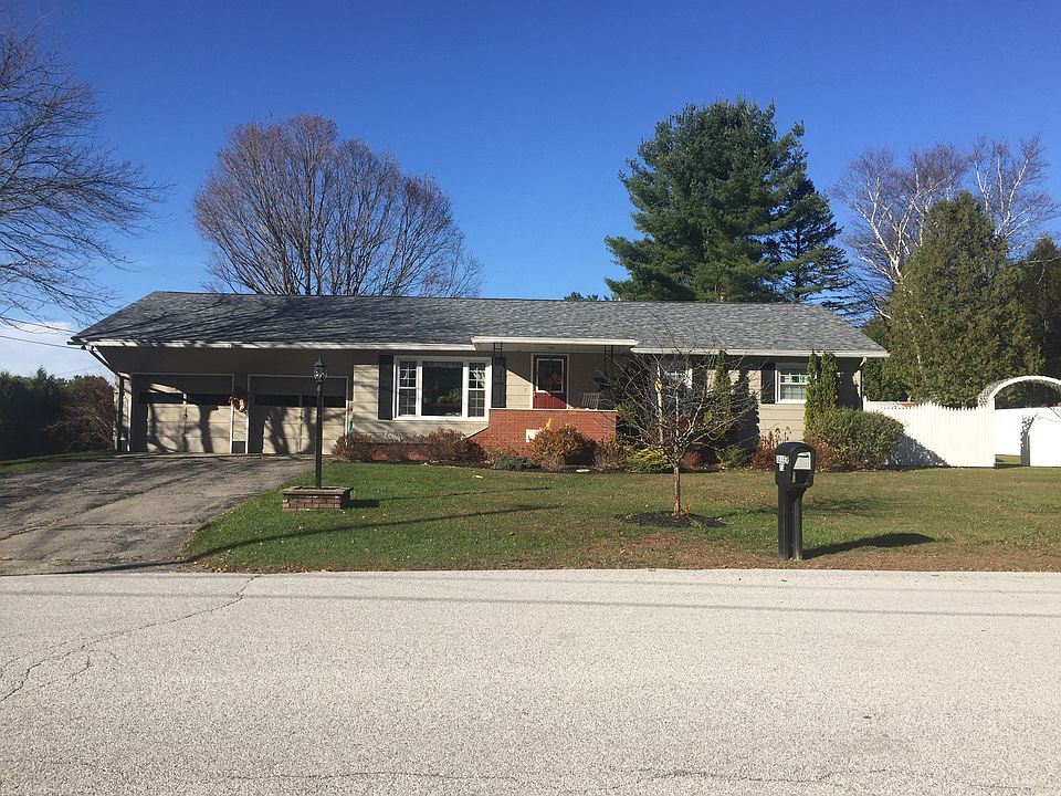 Spacious Rutland Town Ranch