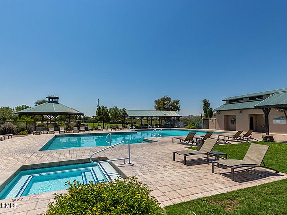 5th image of 30384 N ROYAL OAK Way