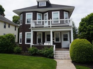 82 Manthorne Rd #1, West Roxbury, MA 02132