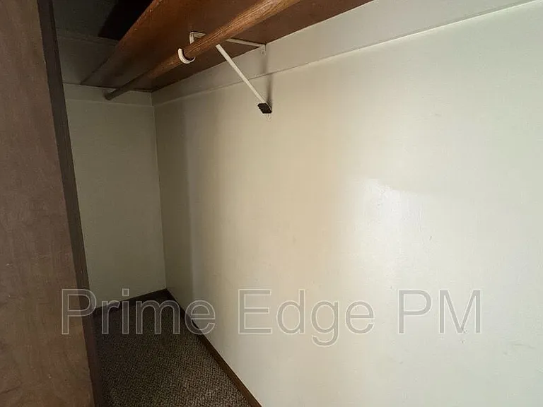 2532 T St #4 — Photo 4