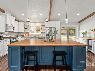 9271 Charles Way, Middleton, ID, 83644