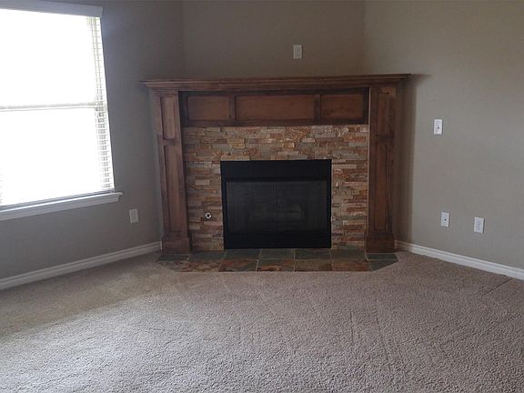 3rd image of 12404 Edison Dr