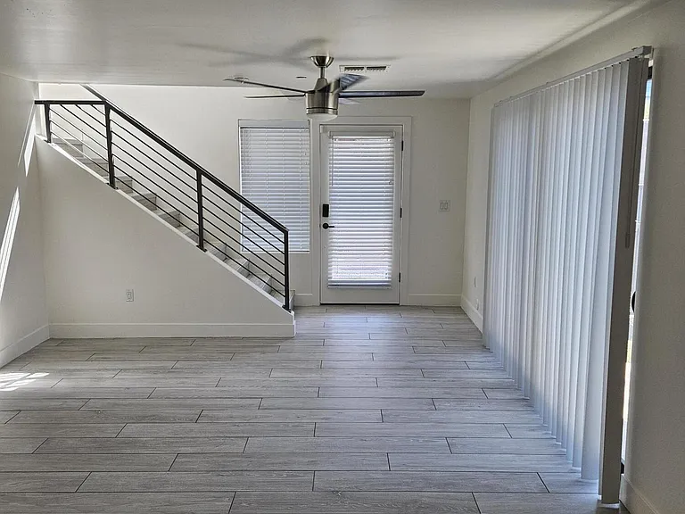 234 S Wilson St — Photo 34