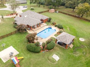 2805 Lakehill Dr, Lavaca, AR 72941