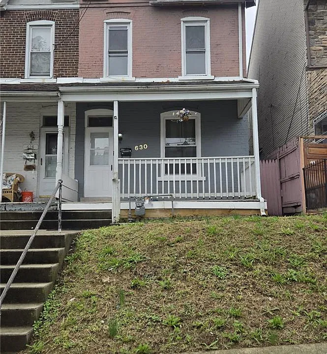 630 N 4th St