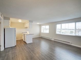75 W Whidbey Ave #A203, Oak Harbor, WA 98277