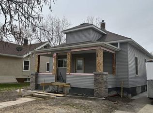 1112 S 3rd St, Norfolk, NE 68701