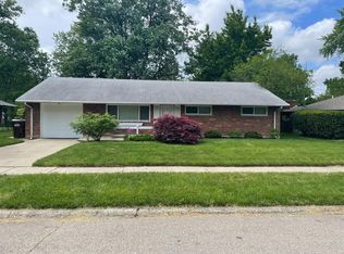 3825 Endover Rd, Dayton, OH 45439