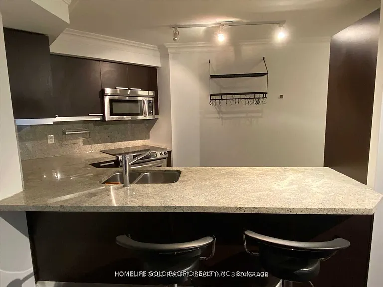 650 Sheppard Ave E #407 — Photo 7