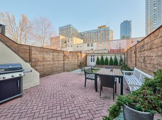 206 York St APT 2, Jersey City, NJ 07302