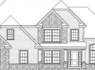 8460 Queensridge Dr, Monclova, OH