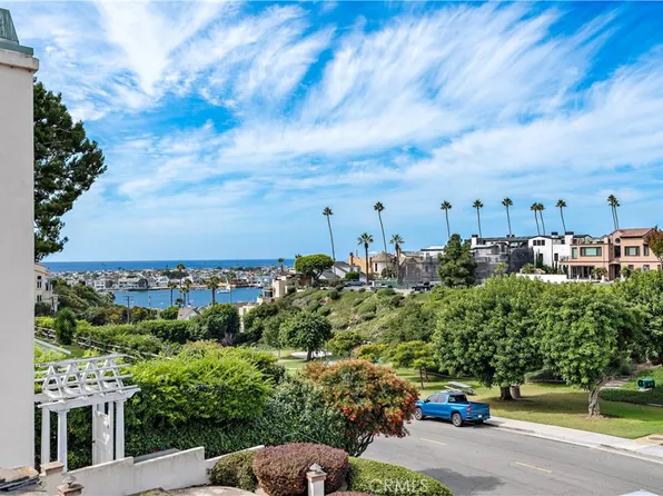 414 Carnation Ave, Corona Del Mar, CA 92625