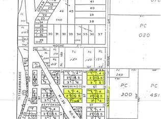 6695 N Sandy Ridge Dr, Edenville, MI 48620