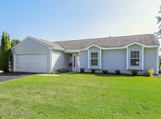 4700 Kelly Rd, Island Lake, IL 60042