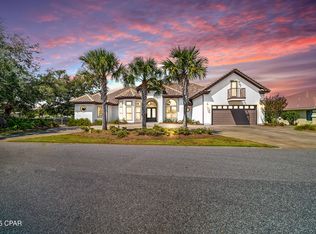 101 Dragon Cir, Panama City Beach, FL 32408