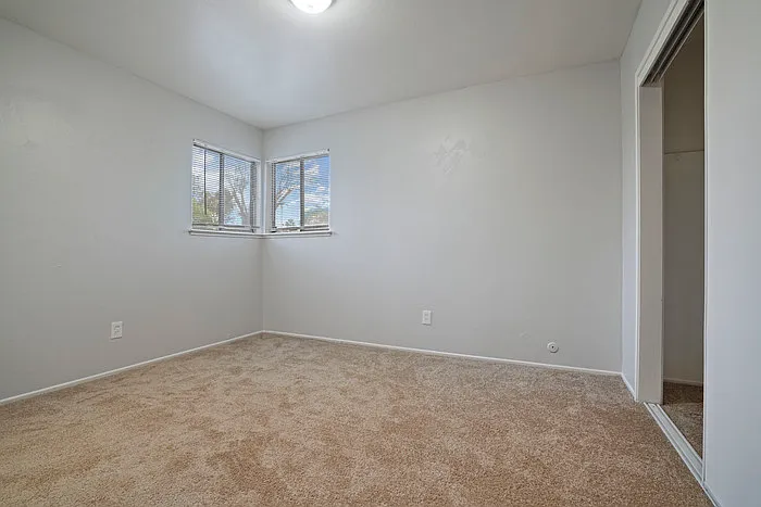 2109 Monifieth Way — Photo 19