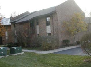 69 Stillmeadow Dr, Cincinnati, OH 45245