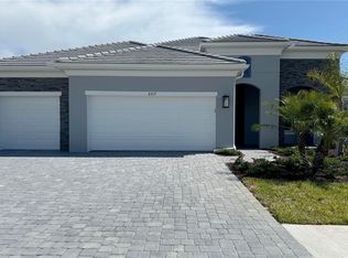 6317 Lake Woodruff Ct, Sarasota, FL 34241