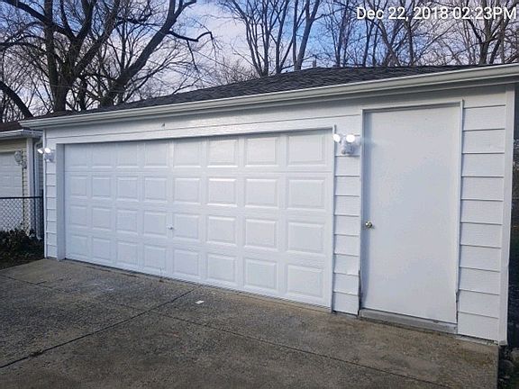 2nd image of 6600 Hubbard Ln