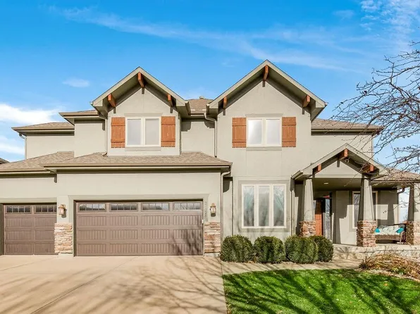 24328 W 108th Ter, Olathe, KS 66061