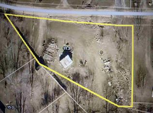 E Tincher Rd, Bloomfield, IN 47424