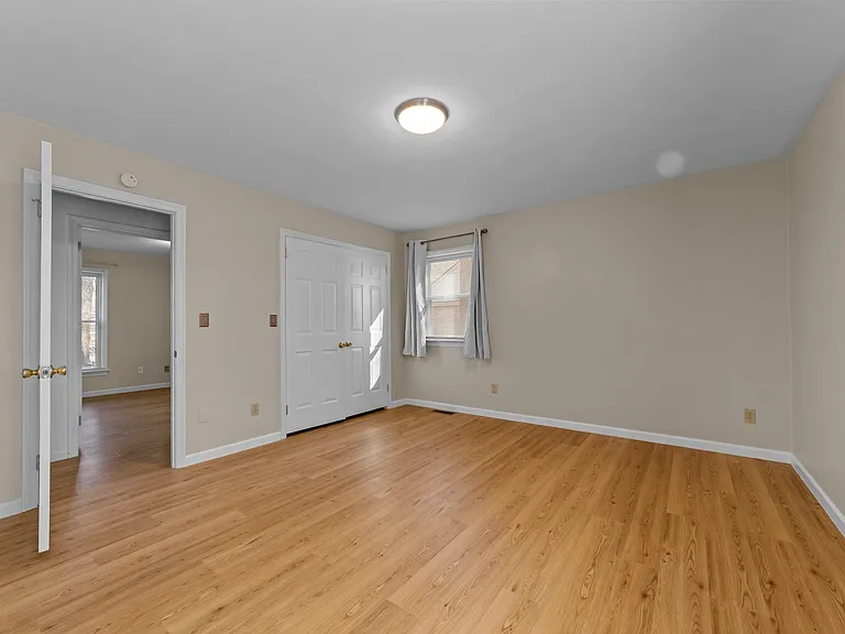 828 Jo Anne Cir — Photo 10