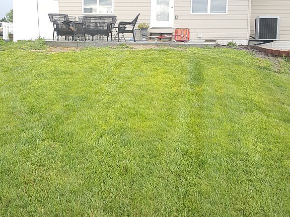 4th image of 1360 W 102nd St Pl
