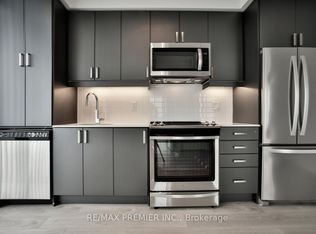 7895 Jane St #1804, Vaughan, ON L4K 0K2