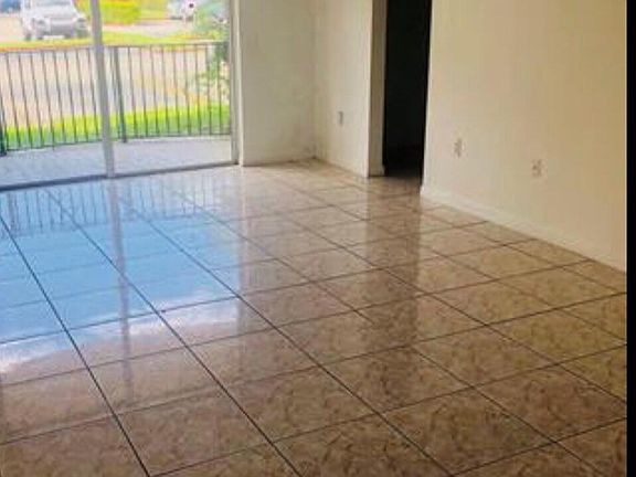 3rd image of 9310 Fontainebleau Blvd APT 102