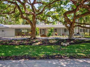 10651 SW 65th Ave, Pinecrest, FL 33156