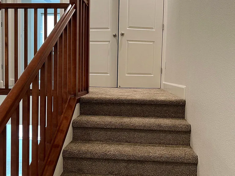1617 Lee Way — Photo 7