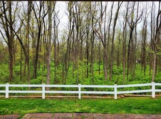 7 Baldwin Ct, Basking Ridge, NJ 07920