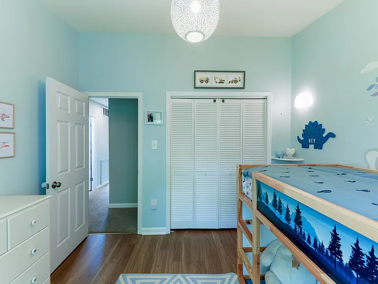 1527 Casino Cir — Photo 30