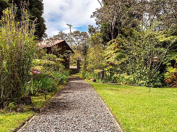 Video at HaunaniHouse.com