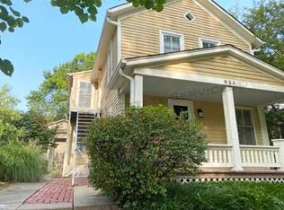 825 Ohio St APT 2, Lawrence, KS 66044