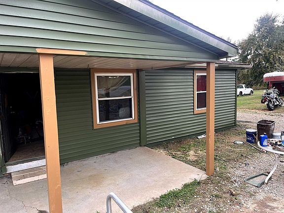 3rd image of 1706 N Orchard Rd