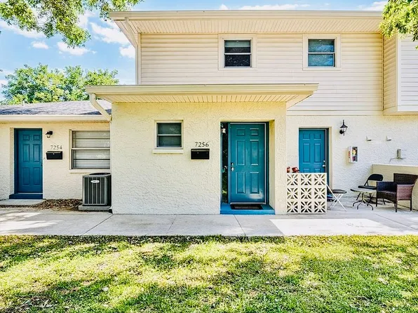 7256 Moffatt Ln N, Pinellas Park, FL 33781